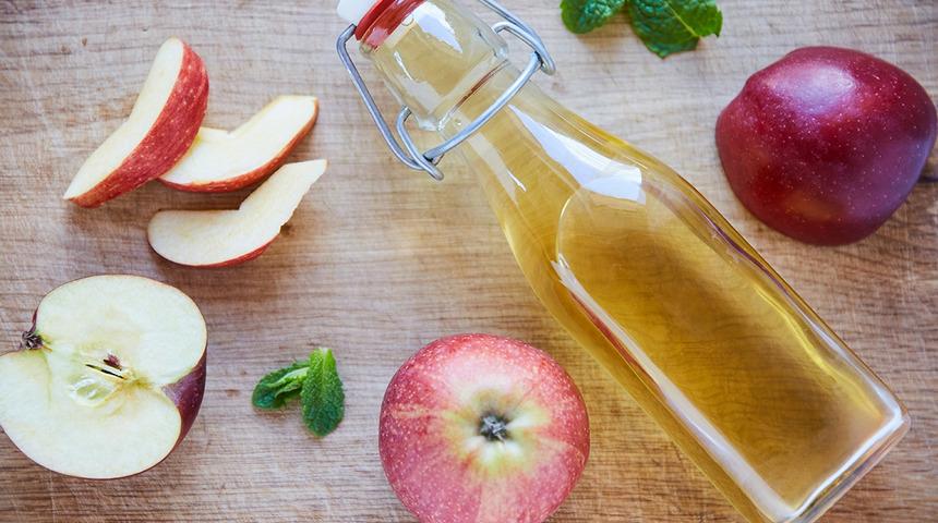 Evde yapımı çok daha sağlıklı! Doğal elma sirkesi tarifi