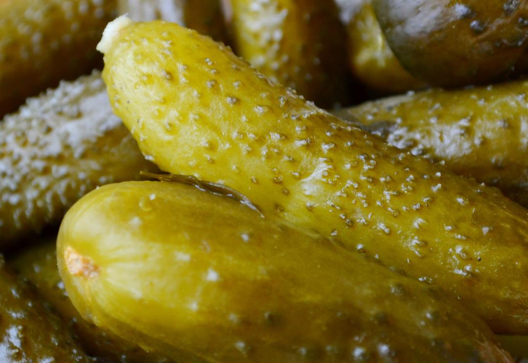 &Ccedil;ok sevdiğinizi biliyoruz ama k&ouml;t&uuml; bir haberimiz var: Libidoyu d&uuml;ş&uuml;r&uuml;yor, y&uuml;ksek tansiyon ve kalp krizini tetikliyor!