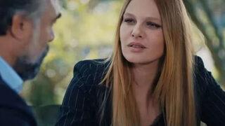 Eşi kendisinden 17 yaş büyüktü! Naz Elmas ve Erol Özmandıracı tek celsede boşandı