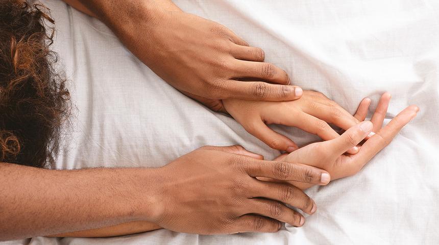 Uzmanlar belirtiyor! Orgazm olmak i&ccedil;in en uygun pozisyon&hellip;