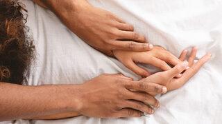 Uzmanlar belirtiyor! Orgazm olmak için en uygun pozisyon…