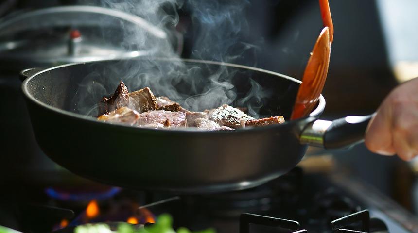 Sıklıkla yapılıyor: Kurban etini pişirirken bu hatalara dikkat edin!