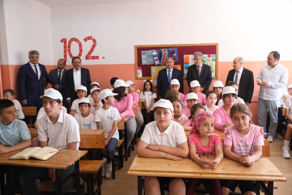 Samsun'da T&Uuml;GVA'nın Yaz Okulu ve Doğa Kampı başladı