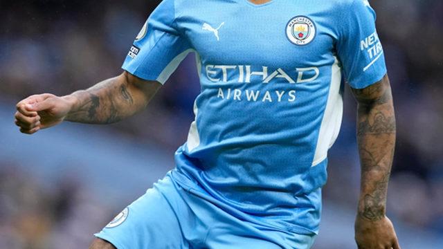 Son dakika transfer haberi: Transfer bombası patladı! Raheem Sterlin Chelsea'ye... 