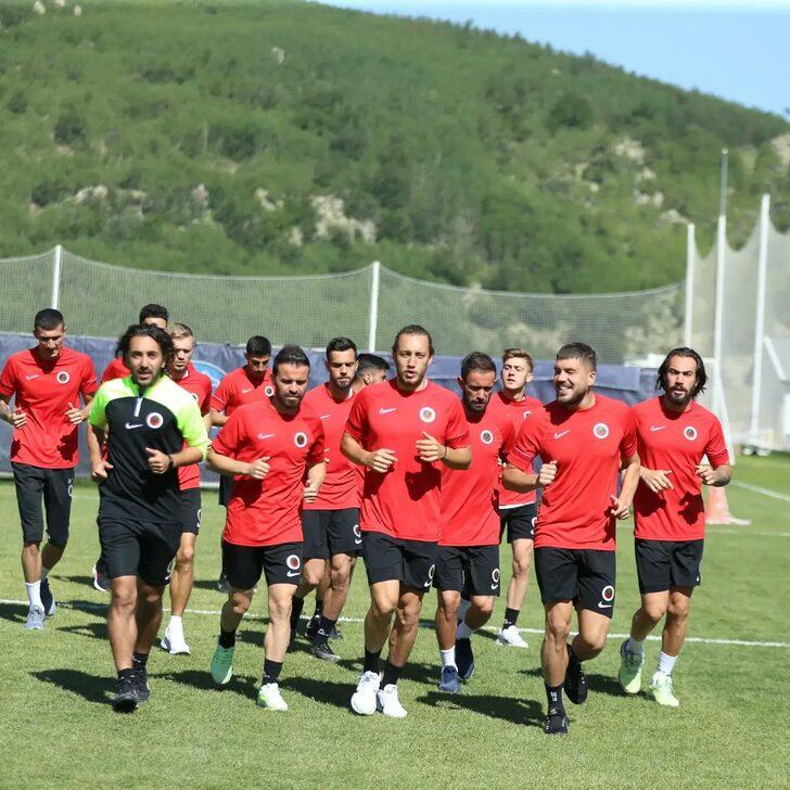 Gençlerbirliği, Erciyes kampını tamamlayarak Ankara'ya döndü G2