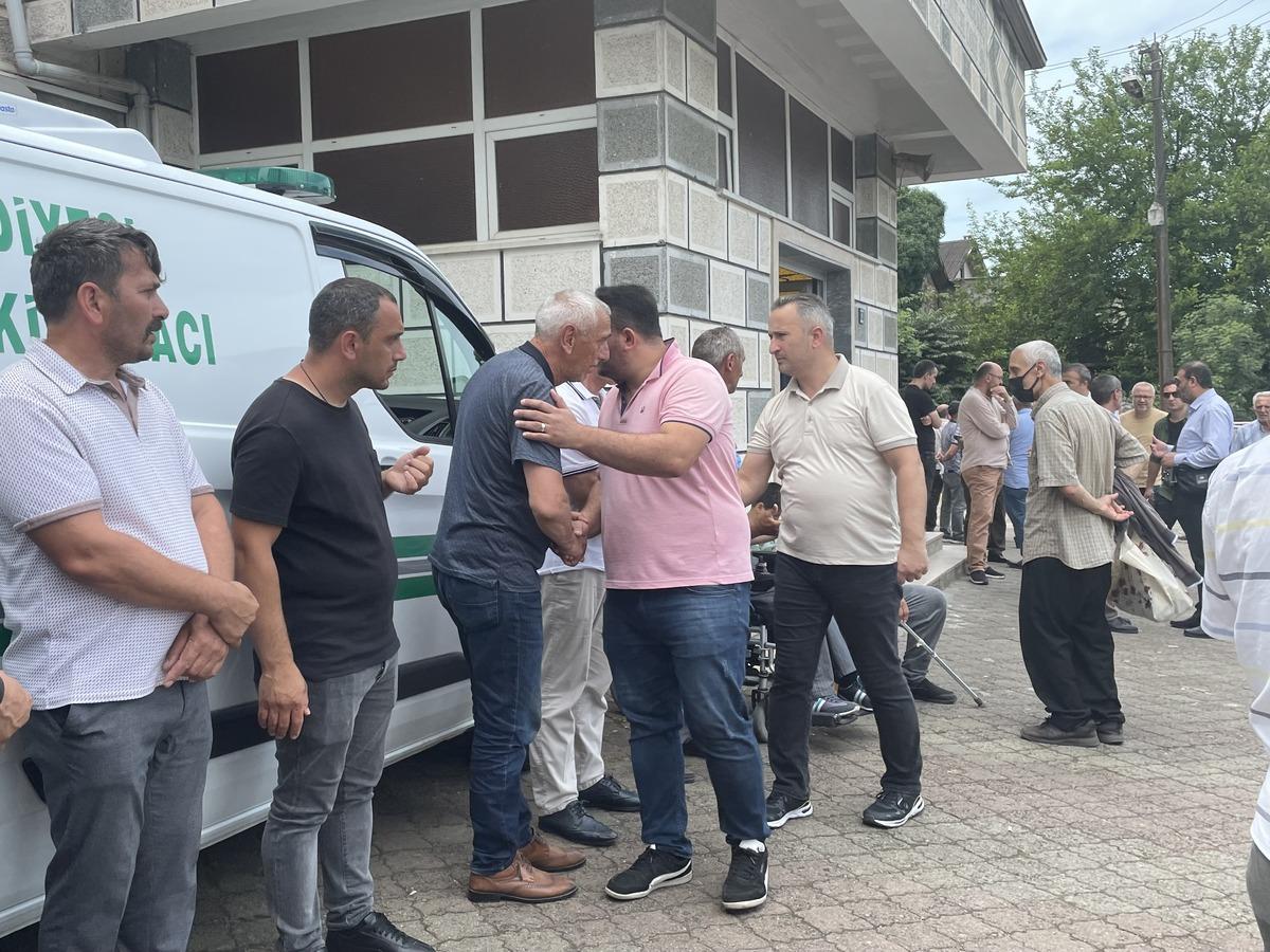 Trabzon'da denizde boğulan gencin cenazesi defnedildi
