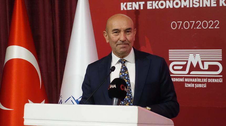 Tunç Soyer'den İzmir Körfezi'ndeki kokuya yönelik açıklama: