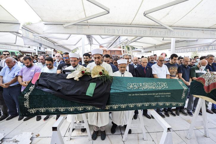 Bakırköy'deki silahlı saldırıda hayatını kaybeden avukat Bakırtaş için cenaze töreni düzenlendi G2