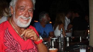 Fedon ve oğlu aynı gömleği giyip poz verdi! Babasının kopyası gibi!