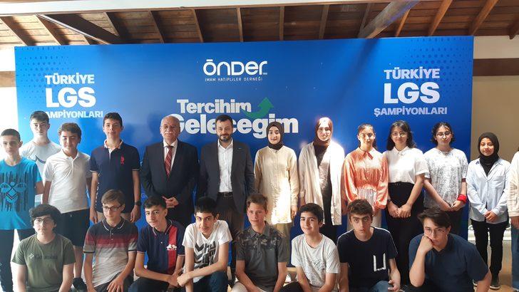 LGS sınavında başarılı imam hatipli öğrencilerini ÖNDER buluşturdu G2