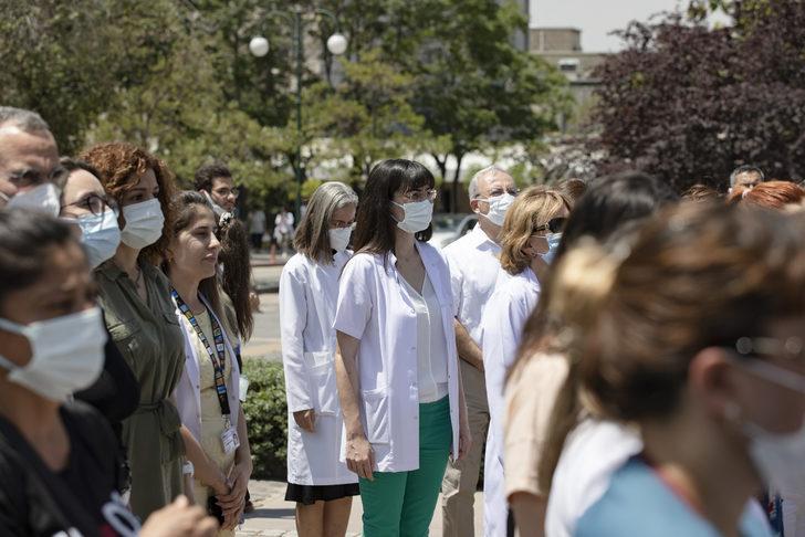 TTB'ye üye doktorlar, Konya'da meslektaşlarının öldürülmesine tepki için iş bıraktı G4