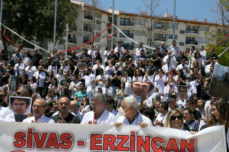 İç Anadolu'da sağlık çalışanlarından Dr. Ekrem Karakaya'nın öldürülmesine tepki G3