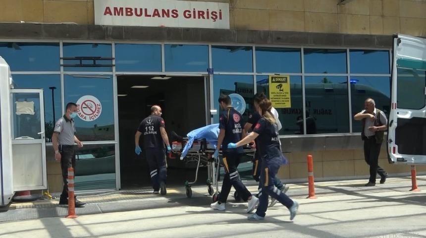 Çorum'da tarlada çıkan kavgada 3 kişi darp sonucu yaralandı