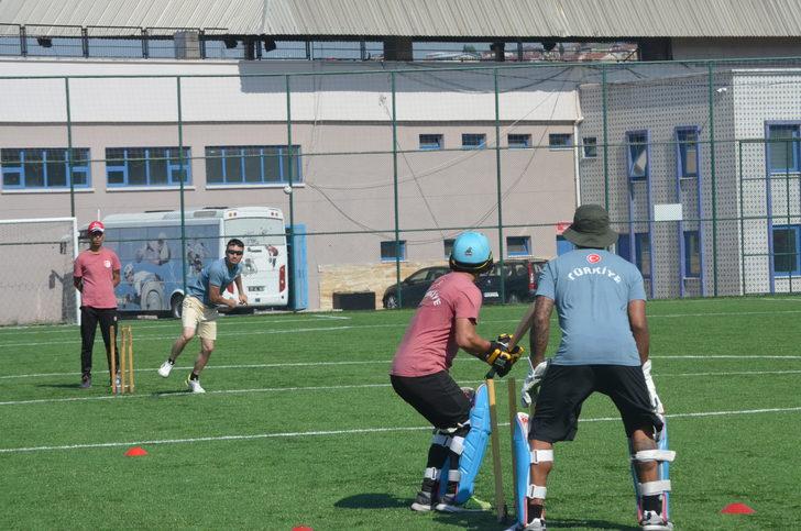 A Milli Kriket Takımı Finlandiya'daki elemelere Yalova'da hazırlanıyor G5