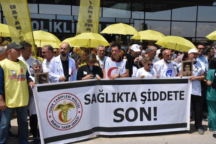 Bursa ve çevre illerde sağlık çalışanlarından, Dr. Ekrem Karakaya'nın öldürülmesine tepki G2