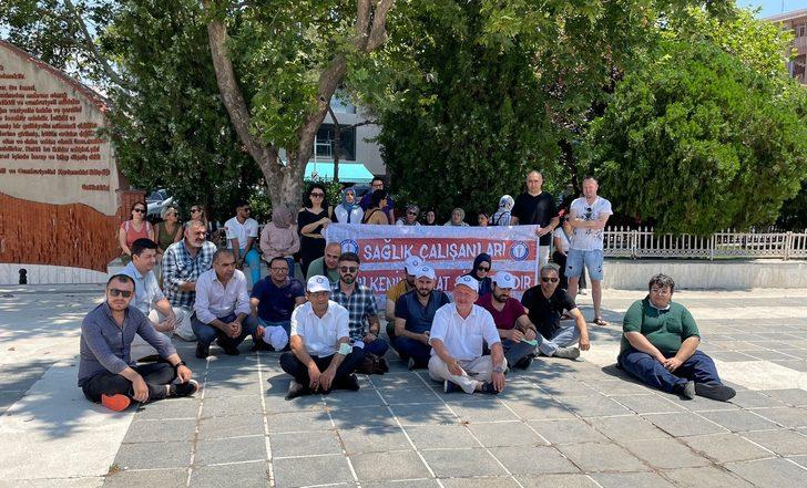 Bursa ve çevre illerde sağlık çalışanlarından, Dr. Ekrem Karakaya'nın öldürülmesine tepki G4