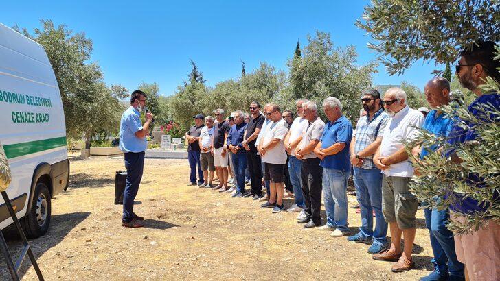 Bodrum'da kum çuvalında bulunan kişinin cenazesi toprağa verildi G1
