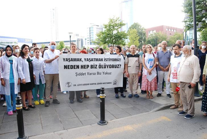 İstanbul'da sağlık çalışanlarından Dr. Ekrem Karakaya'nın öldürülmesine tepki G2