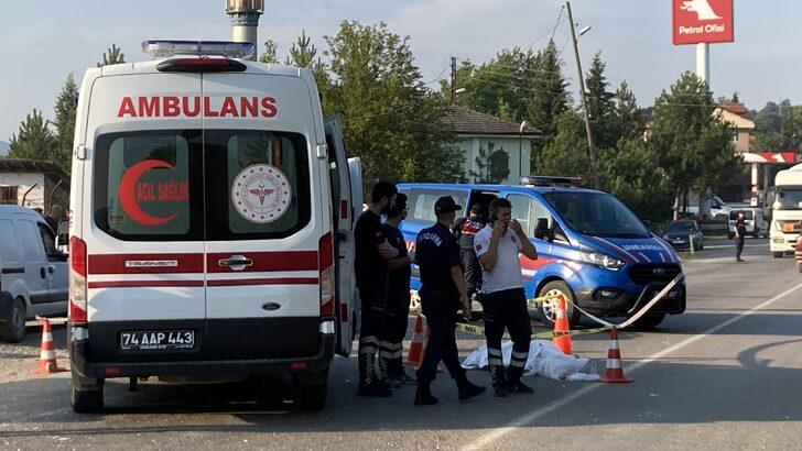 Bartın'da otomobilin çarptığı motosikletin sürücüsü emekli öğretmen hayatını kaybetti G1