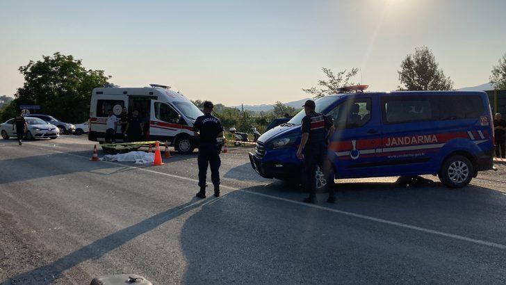 Bartın'da otomobilin çarptığı motosikletin sürücüsü emekli öğretmen hayatını kaybetti G4