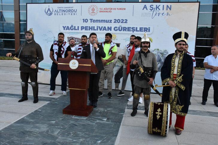 "Altınordu Yağlı Güreşleri" kapsamında kortej yürüyüşü yapıldı G4