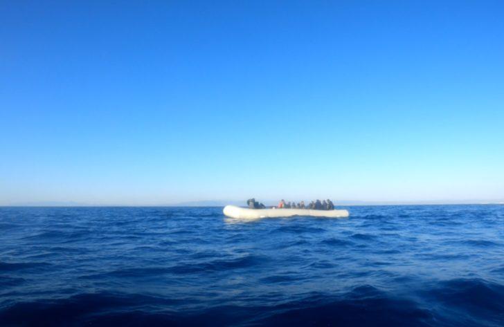 Çanakkale açıklarında geri itilen 101 düzensiz göçmen kurtarıldı G1