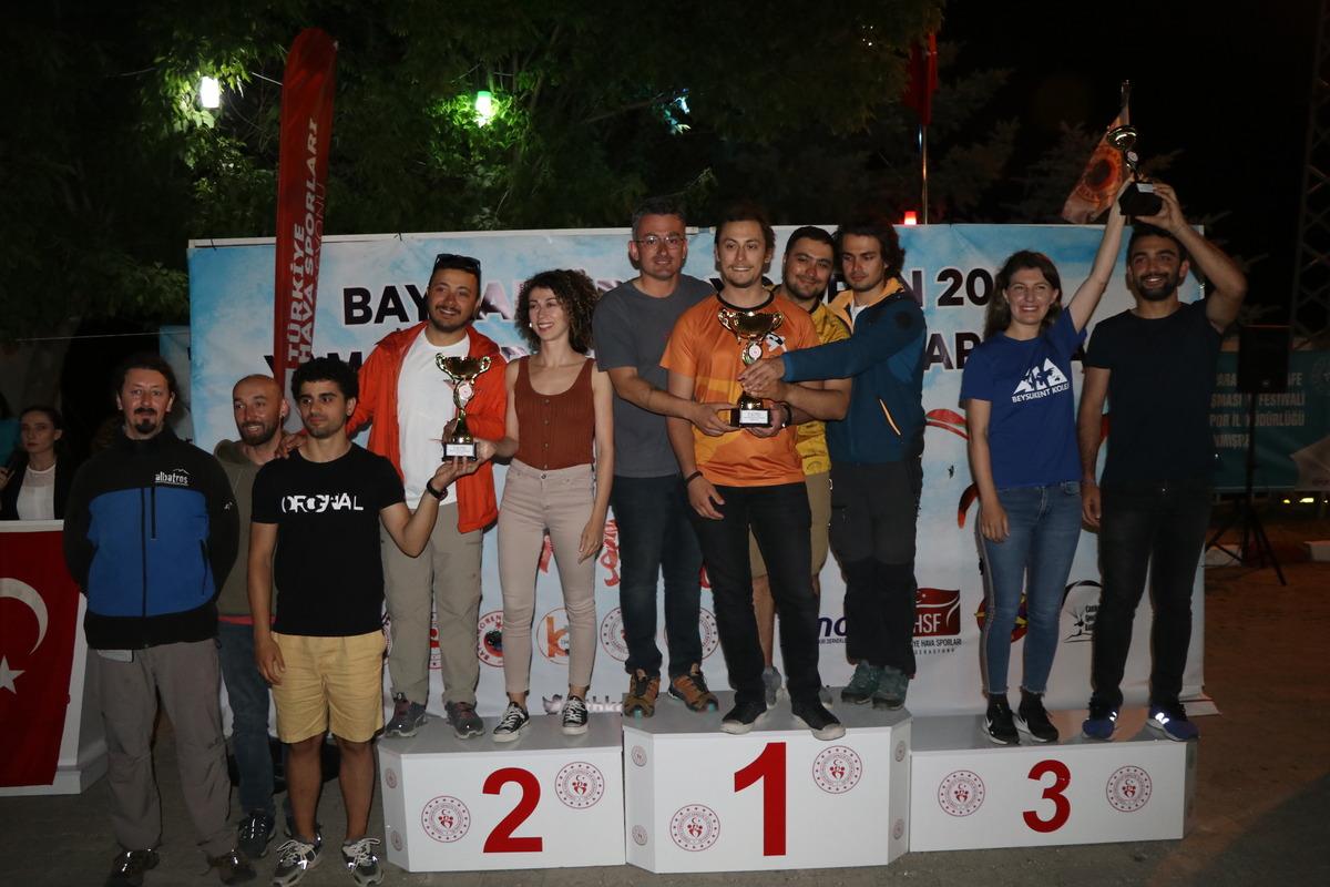 &Ccedil;ankırı'da yama&ccedil; paraş&uuml;t&uuml; mesafe yarışması sona erdi