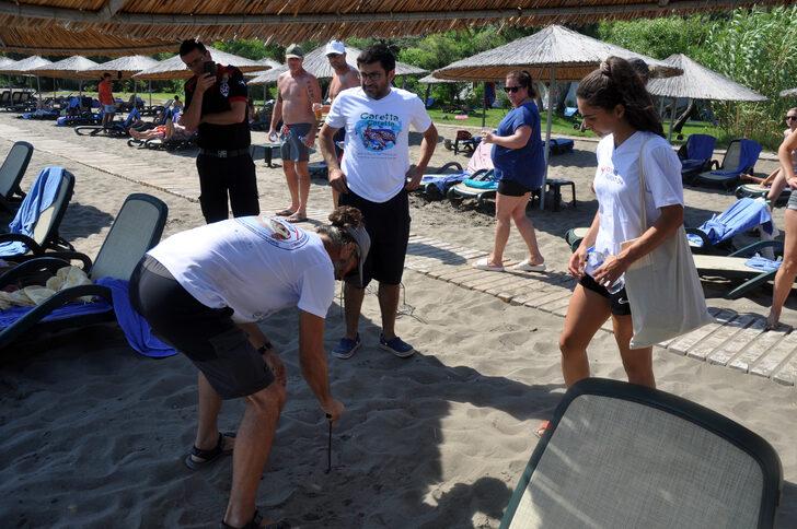 Muğla'da şezlongların arasındaki caretta caretta yuvası korumaya alındı G5
