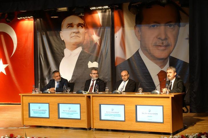 Trabzon'da "İnsan Hakları Boyutuyla 15 Temmuz" konulu panel ve sergi düzenlendi G3