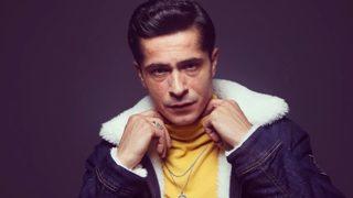 Mahkum'un Barış'ı İsmail Hacıoğlu'nun eski eşi Duygu Kumarki mini elbisesiyle poz verdi! Işıltın yeter