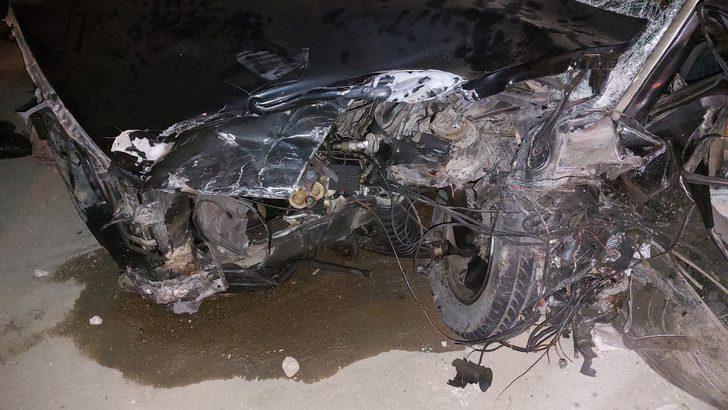 Hatay'da iki otomobilin çarpışması sonucu 3 kişi yaralandı G2