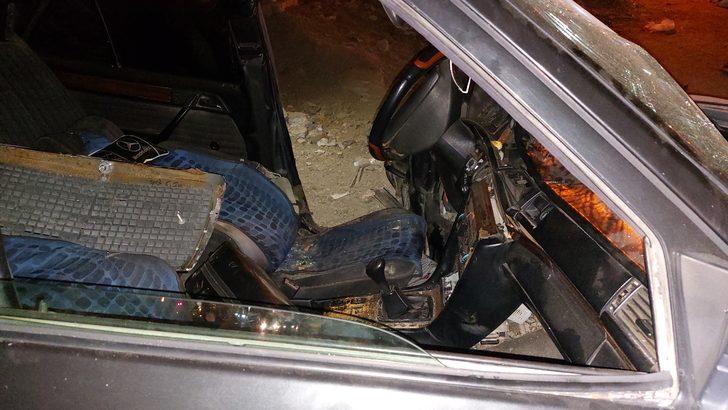 Hatay'da iki otomobilin çarpışması sonucu 3 kişi yaralandı G4