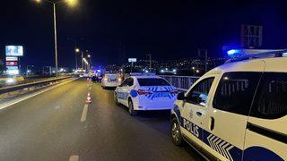 İzmir'de kamyona çarpan motosikletin sürücüsü öldü