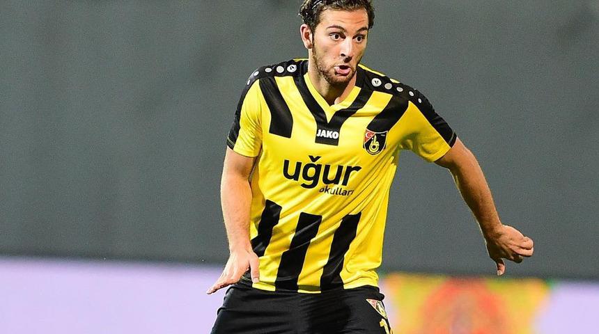 Böyle transfer görülmedi! İstanbulspor, Beşiktaş'tan öyle şeyler istedi ki... Emrecan Uzunhan transferi karıştı!