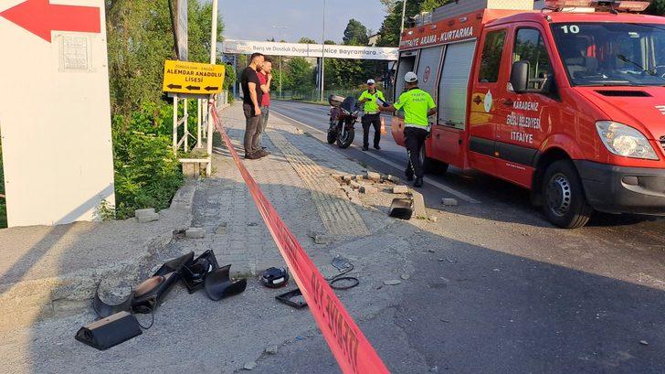 Zonguldak'ta otomobil devrildi, aynı aileden bir kişi öldü, 4 kişi yaralandı G2