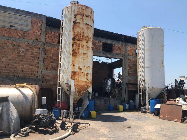 Adana'da 43 bin 500 litre kaçak akaryakıt ele geçirildi G2