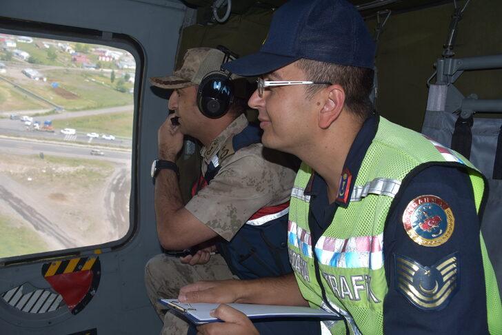 Kars'ta Kurban Bayramı trafiği helikopterle denetlendi G1