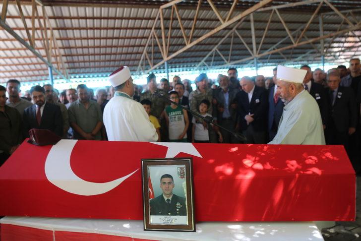 Şehit Piyade Uzman Çavuş Yıldırım, Kahramanmaraş'ta son yolculuğuna uğurlandı G4