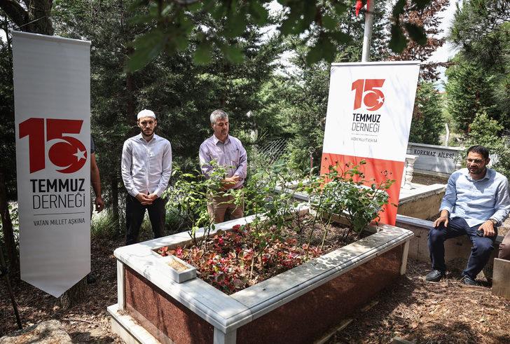 15 Temmuz şehidi Sağman Riva Mezarlığı'nda kabri başında anıldı G1