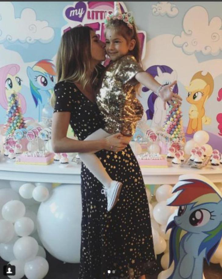 Melisa'nın görkemli doğum günü partisi G4