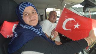 Gurbetçiler akın akın Türkiye'ye geliyor! Hiç anlatıldığı gibi kötü değil