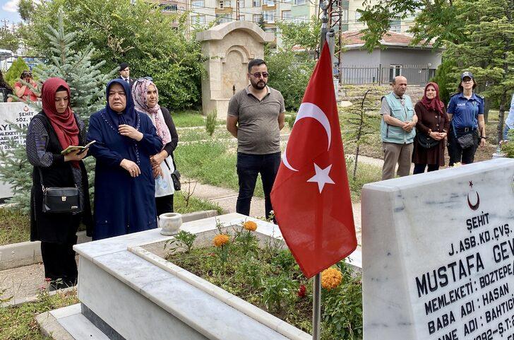 Sivas, Kırşehir ve Yozgat'ta Kurban Bayramı arifesinde şehitlikler ziyaret edildi G2