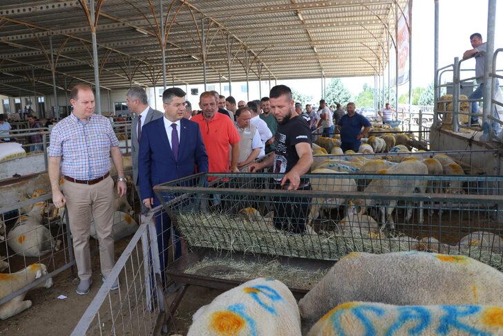 Trakya'da kurban pazarlarında arife yoğunluğu G4