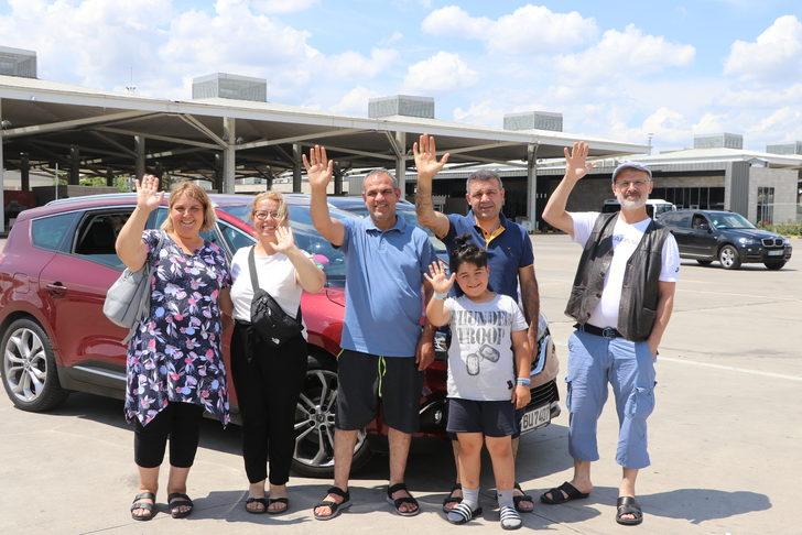 Kapıkule Sınır Kapısı'nda bayram yoğunluğu yaşanıyor G2