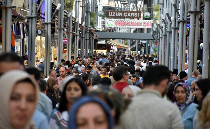 Bursa'da çarşı ve pazarlarda arife hareketliliği G3