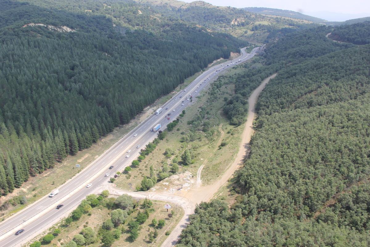 Afyonkarahisar'da bayram yoğunluğu havadan denetlendi