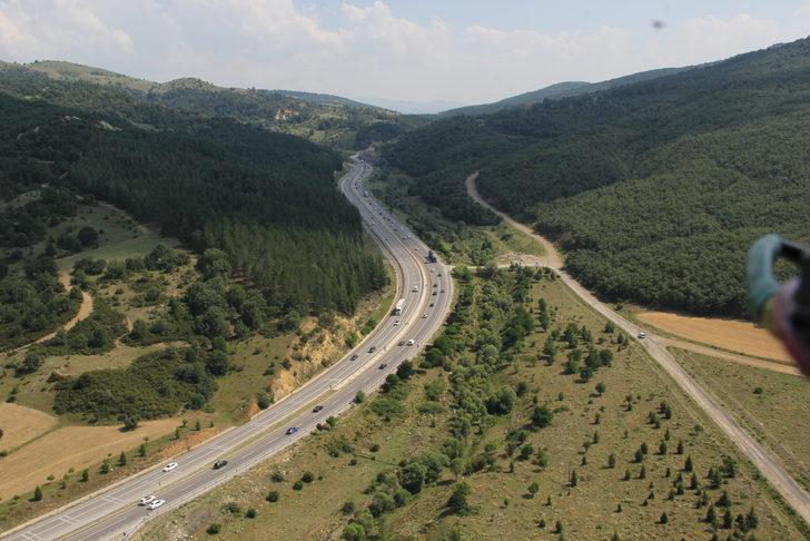 Afyonkarahisar'da bayram yoğunluğu havadan denetlendi G5