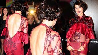 Meltem Cumbul, Antalya Film Festivali’ne damgasını vurdu