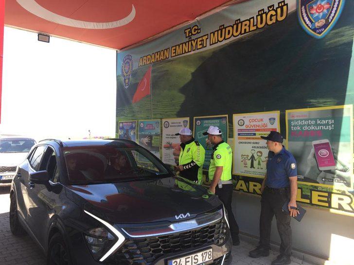 Erzurum, Ardahan, Kars ve Ağrı’da bayram öncesi trafik denetimi yapıldı G4