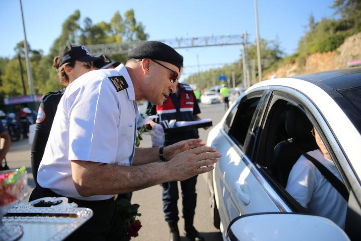 Jandarma Genel Komutan Yardımcısı Çitil, Muğla'da trafik denetimlerine katıldı G5
